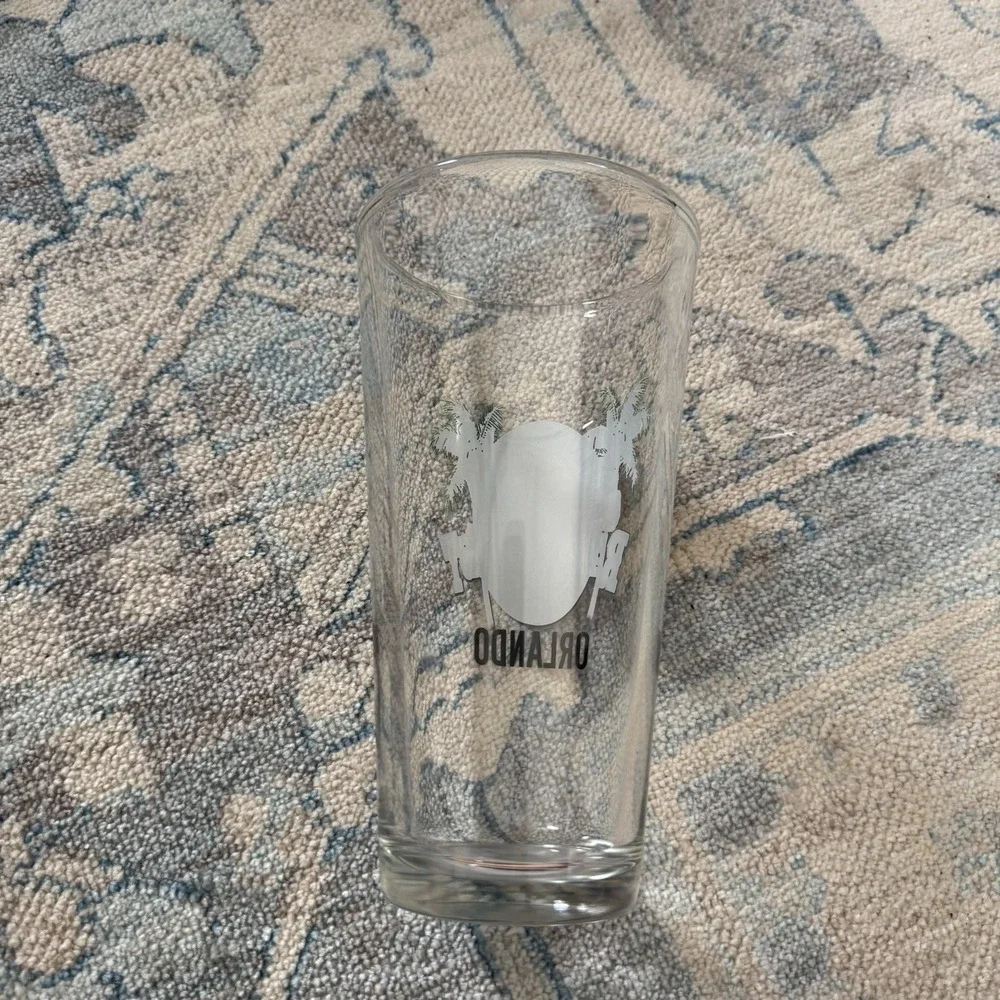 Rainforest Cafe Orlando Souvenir Glass 20 oz Disney